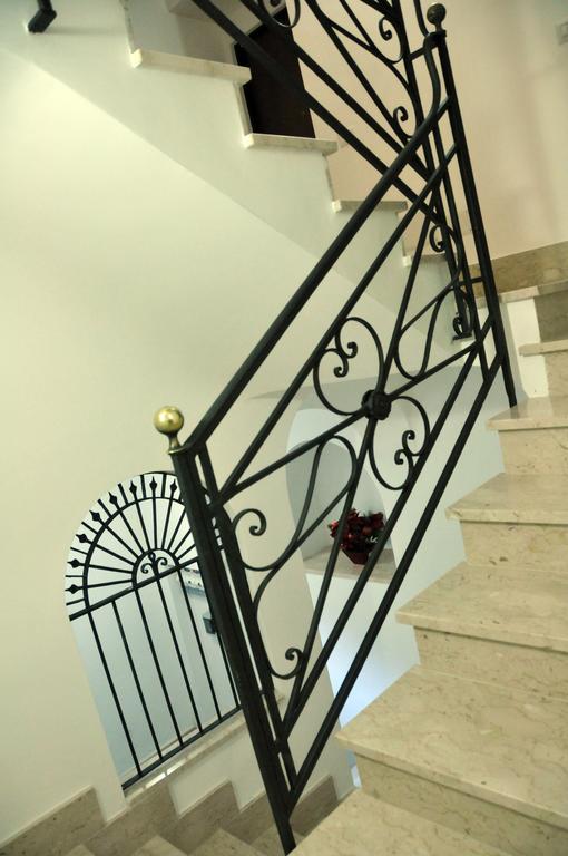 B&B Largo Barile Caltanissetta Dış mekan fotoğraf