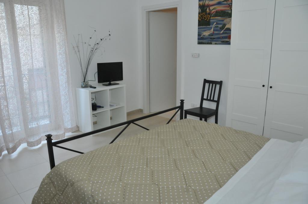B&B Largo Barile Caltanissetta Dış mekan fotoğraf