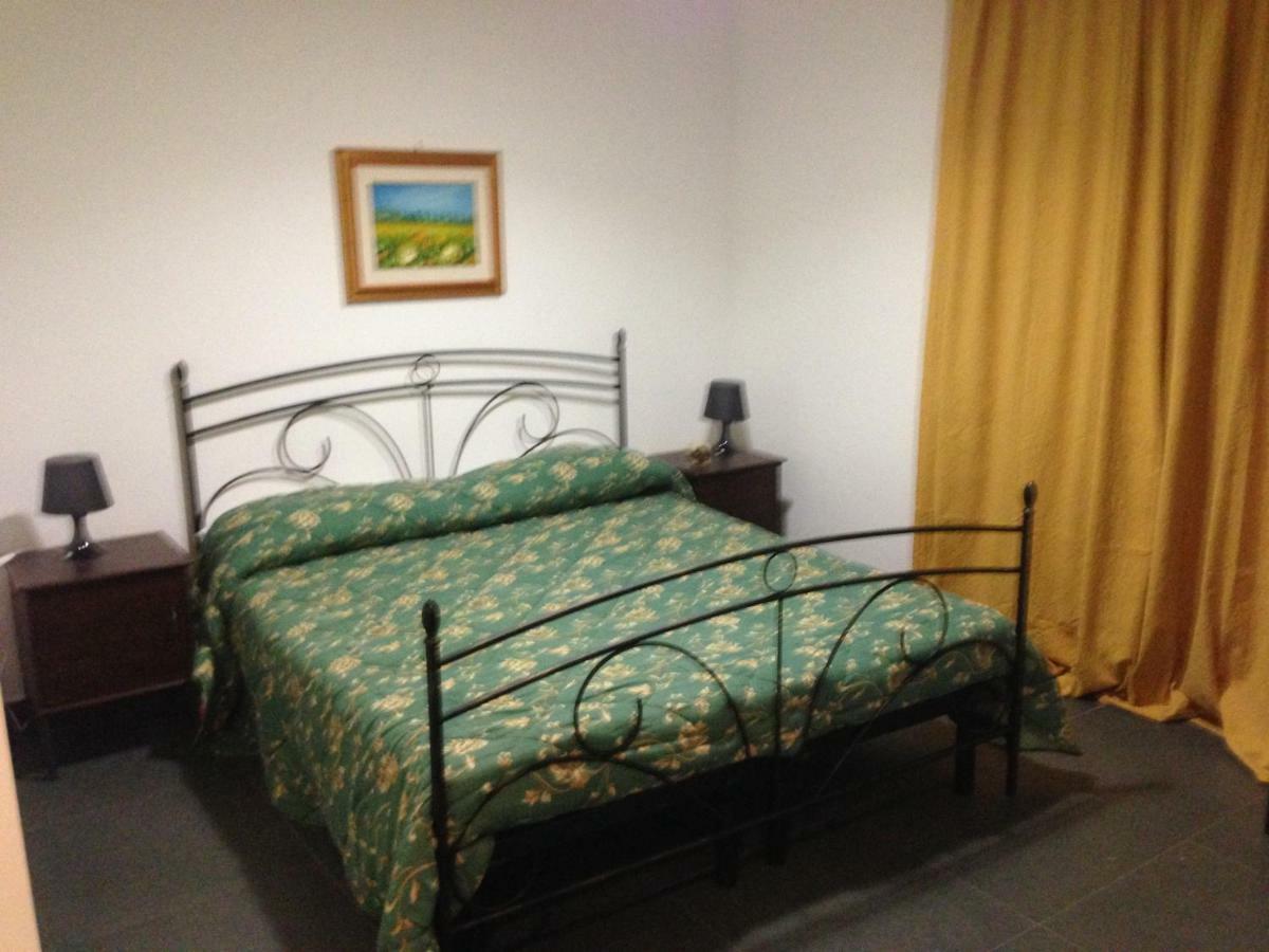 B&B Largo Barile Caltanissetta Dış mekan fotoğraf